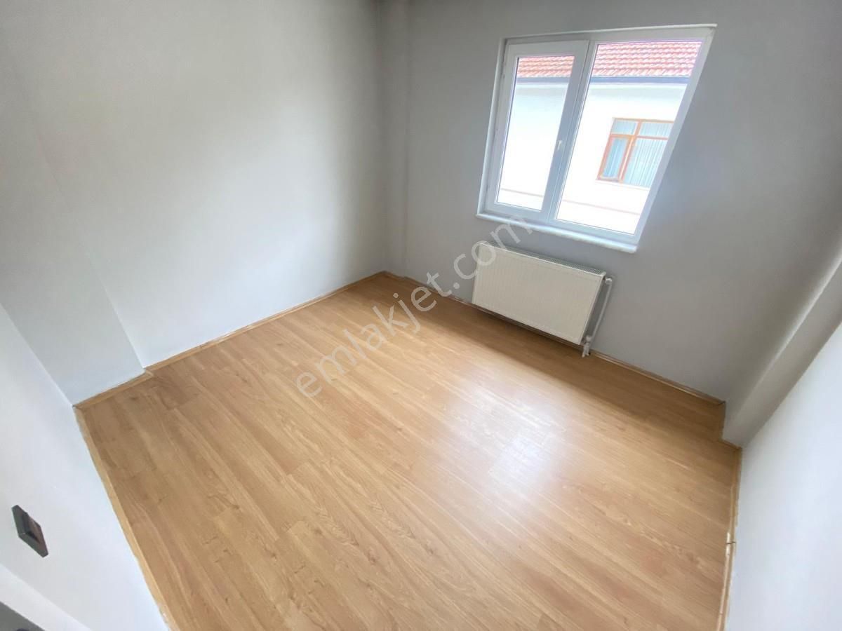 Sincan Selçuklu Mh 3+1 Full Yapılı Katta Bağımsız Satılık Daire