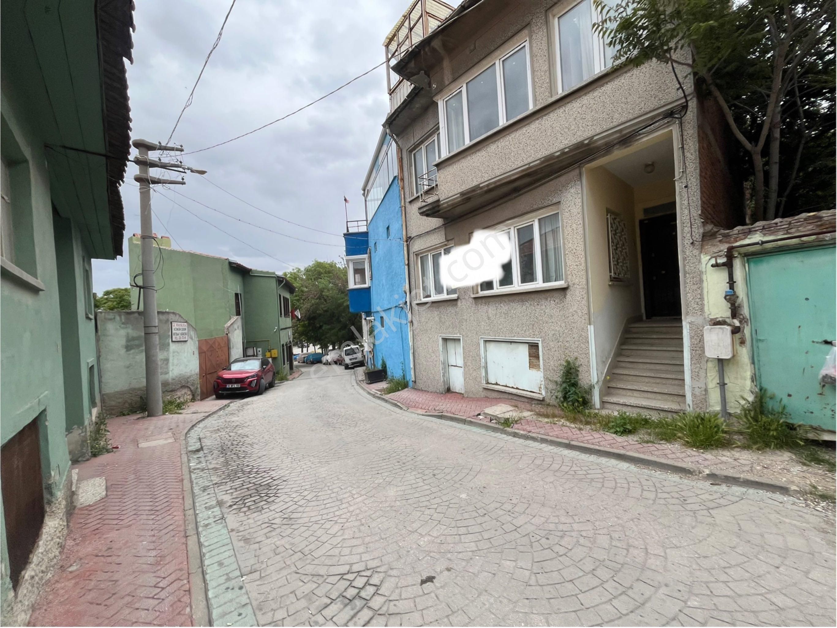 Hanedan'dan Paşa Mh. (odunpazarı Evleri) Bölgesinde 334 M2 Bina