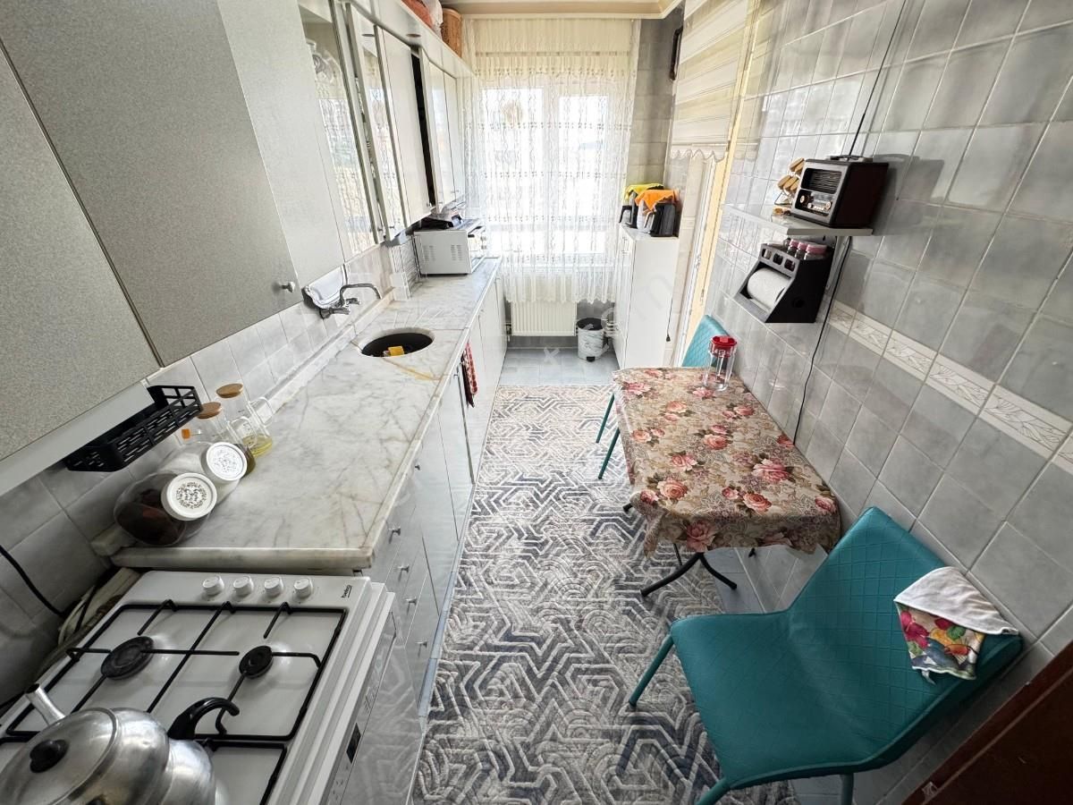 Sincan Osmanlı Mah 3+1 Site İçinde Ara Katta Bağımsız Daire