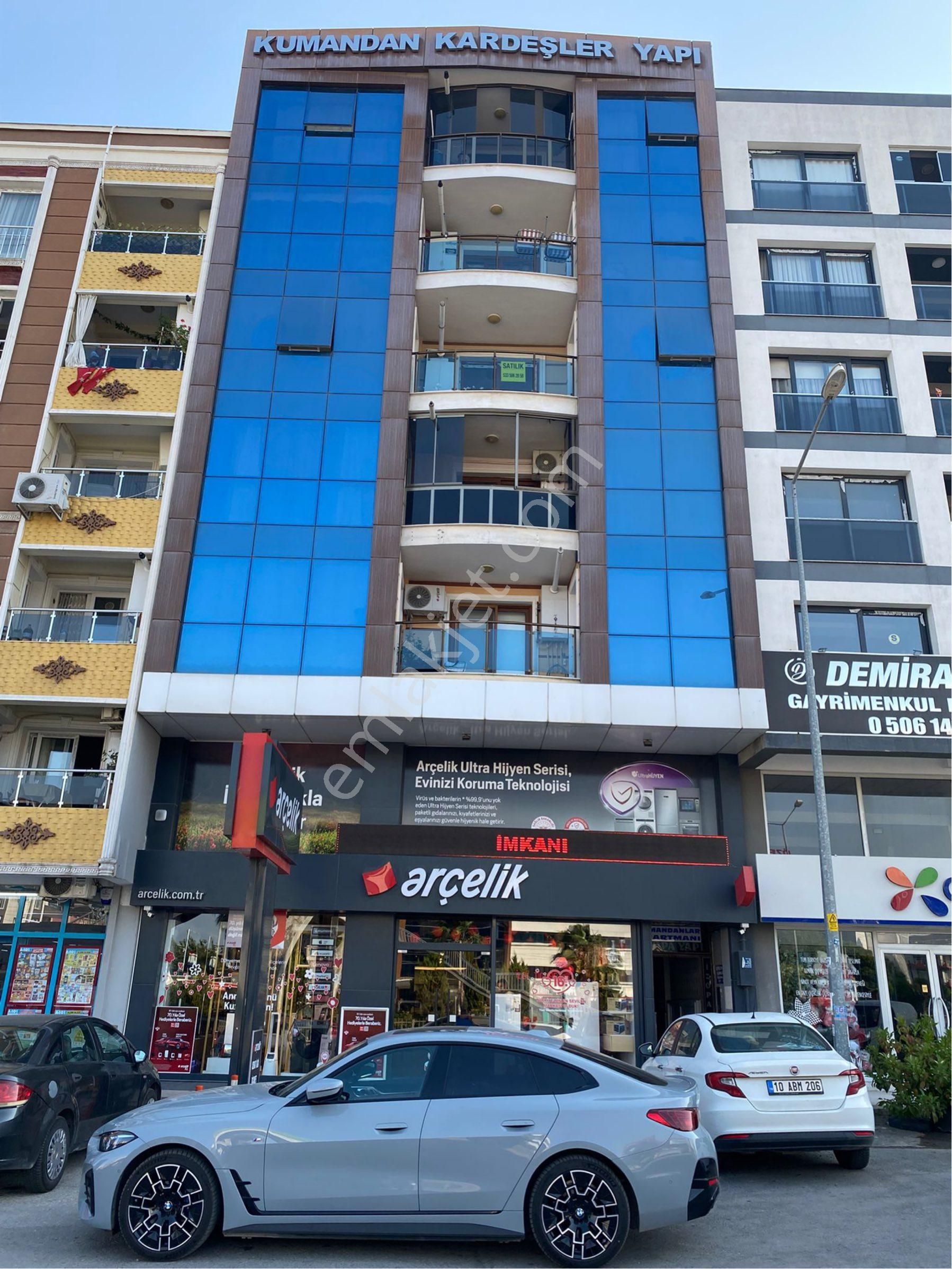 İnönü Mahallesi’nde Caddede Arçelik’in Üstü 2 + 1 Doğalgazlı Satılık Daire