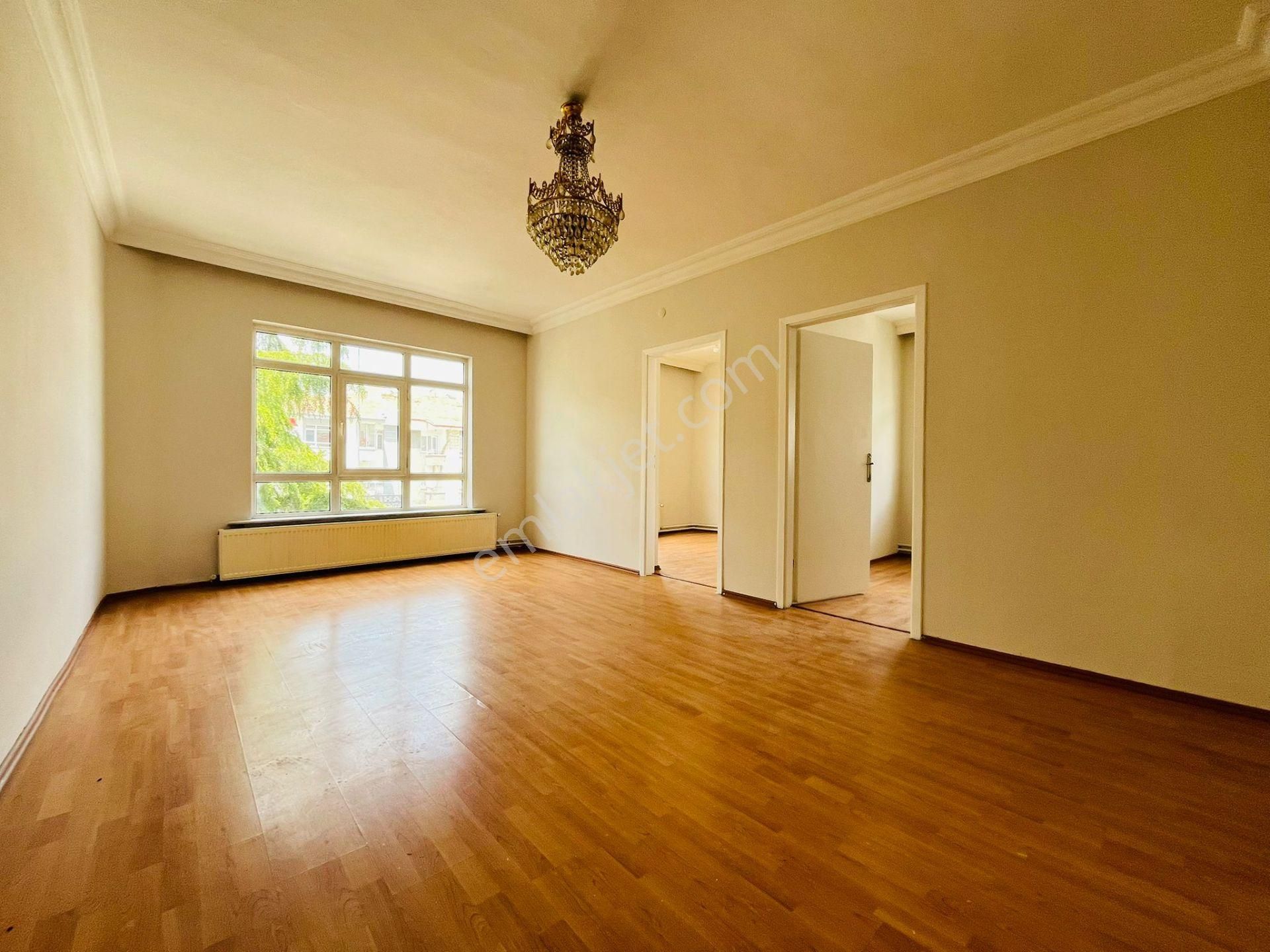 Tuzluçayır Göbeğe Yürüme Mesafesinde Katta 3+1 Kiralık Daire !!!