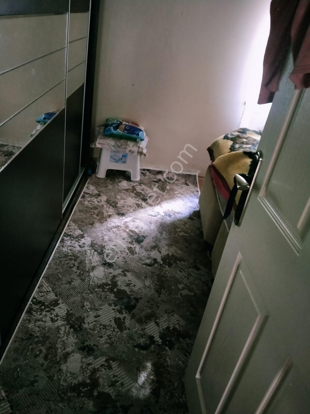 Yıldırım Mollaarap'ta Ptt Yanında, Asansörlü, Balkonlu 2+1 Yüksek Giriş Daire!