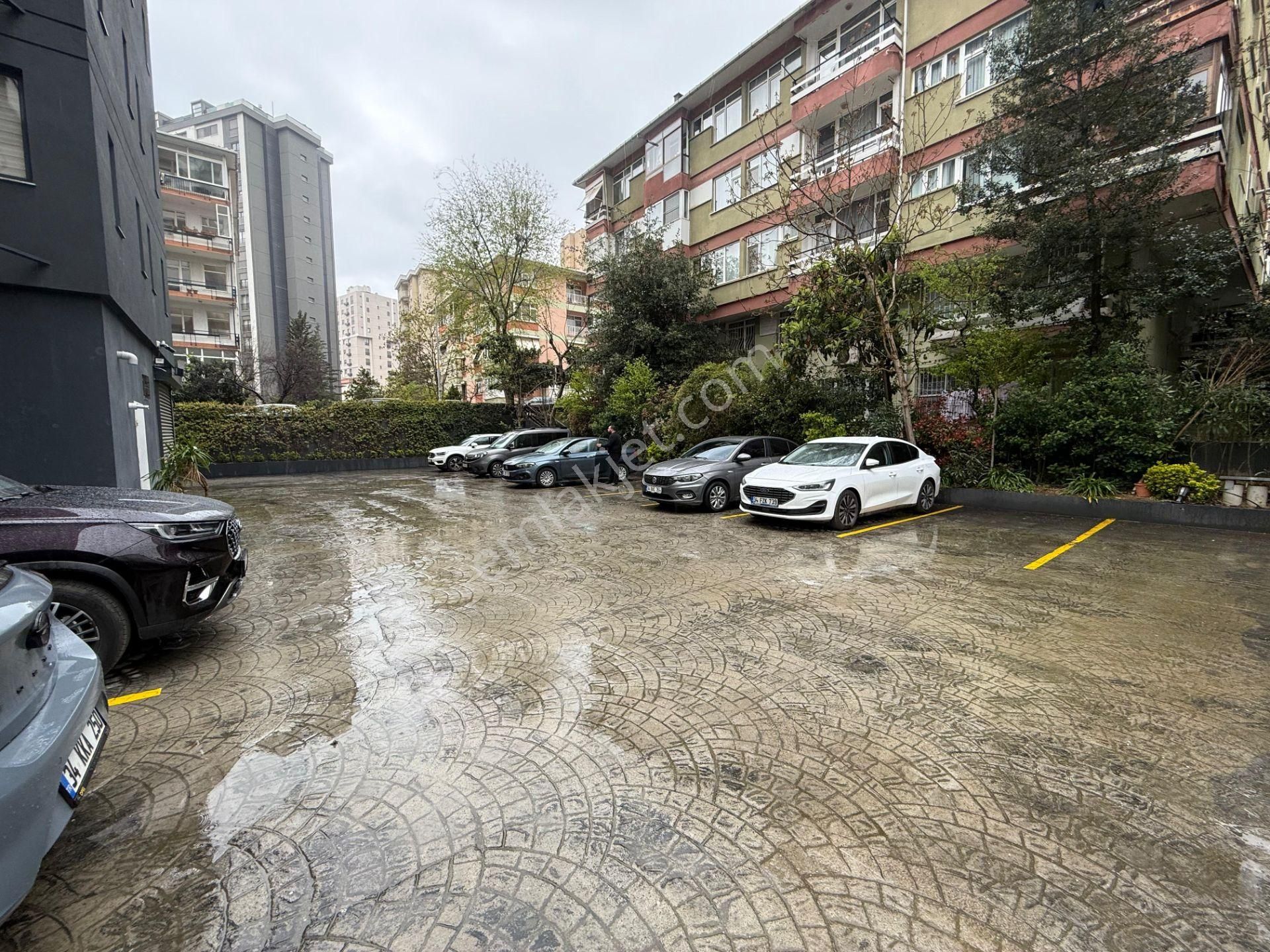 Remax Güvencesiyle Bostancı'nın Kalbinde Satılık 3+1 Daire - Görsel 10