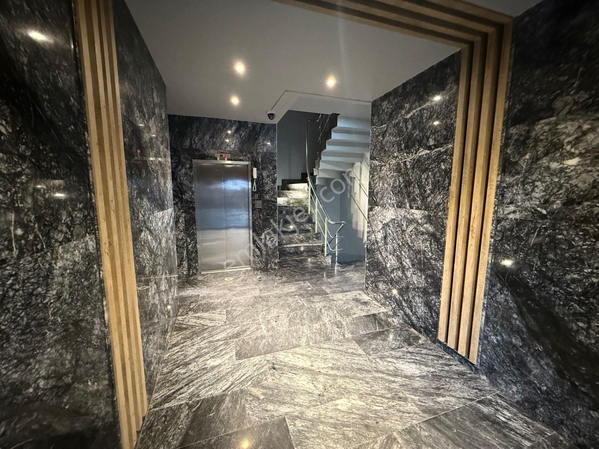 Remax Güvencesiyle Bostancı'nın Kalbinde Satılık 3+1 Daire - Görsel 12