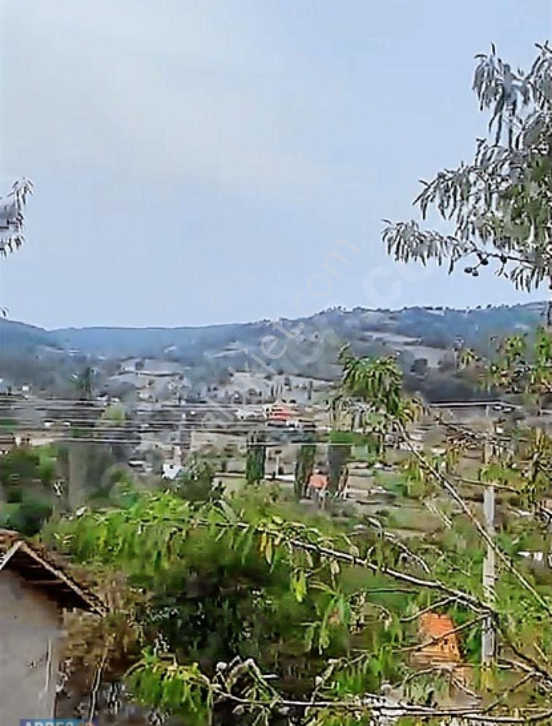 Villa İmarlı Arsa
