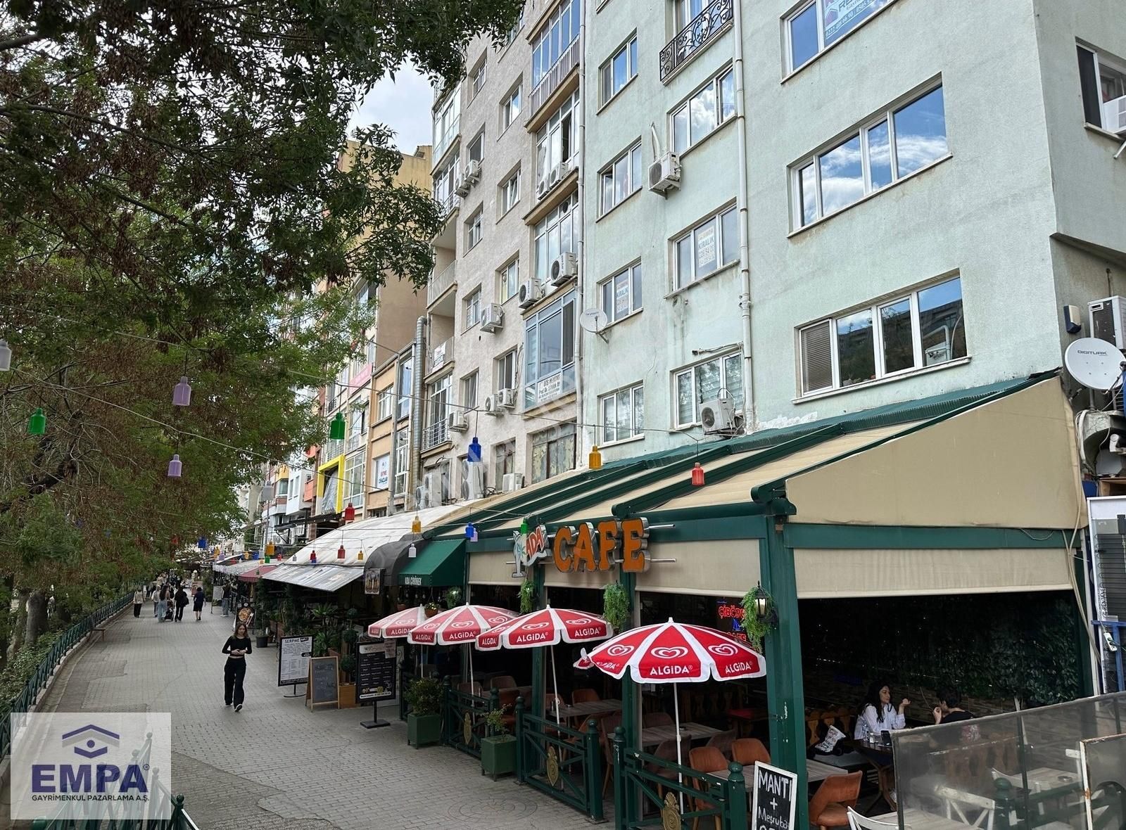 Empa'dan Doktorlar Caddesi 30m² Manzaralı Kiralık Ofis