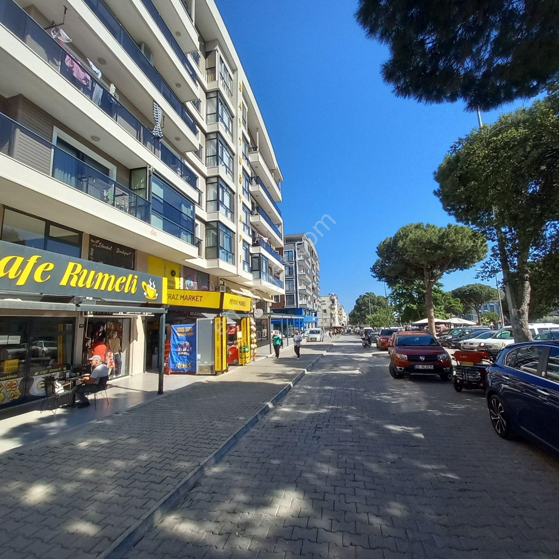 Didim Merkez'de Devren Satılık Asma Katlı Depolu 70 M2 Dükkan