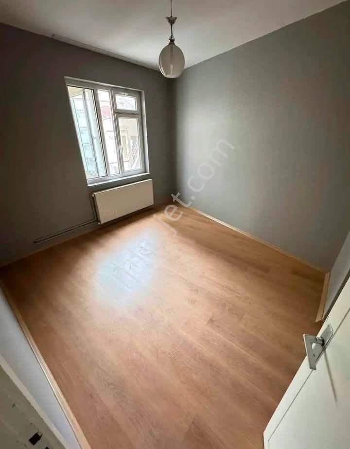 Samsun İlkadım Rasathane Mahallesi'nde Şehir Merkezinde 2+1 Satılık Daire