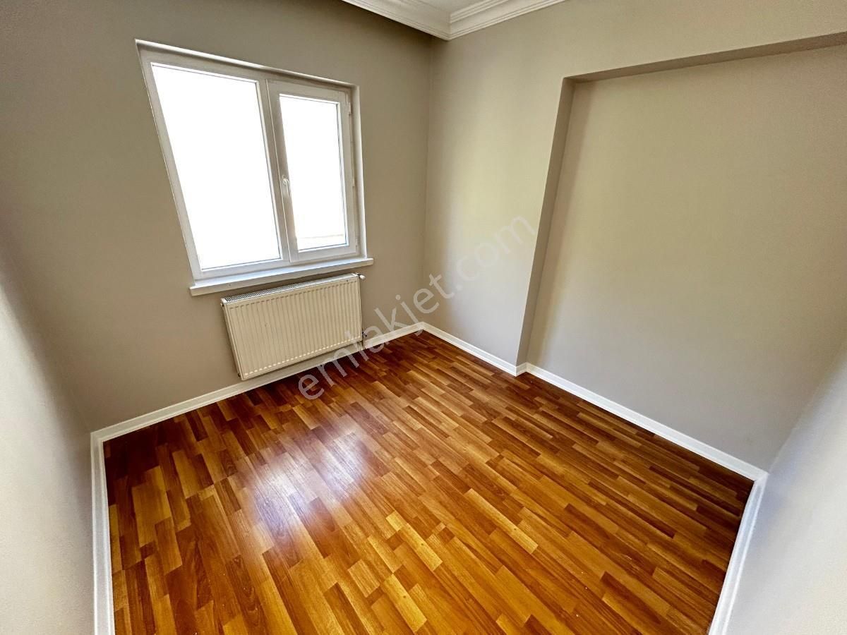 Sincan Pınarbaşı Mah 3+1 Full Yapılı Ara Katta Bağımsız Daire