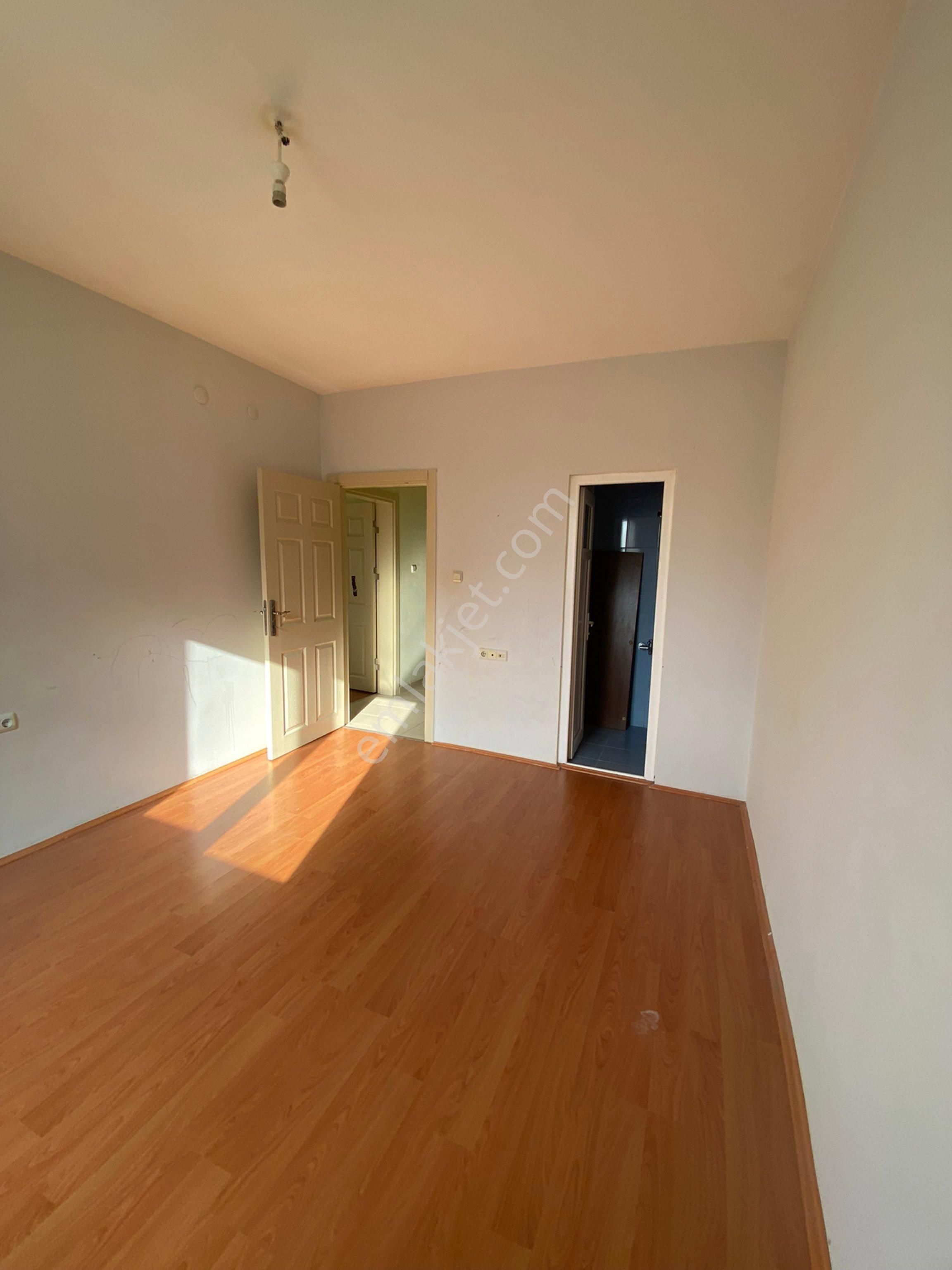 Ana Cadde Üzerinde Kiralık İldem C Dairesi