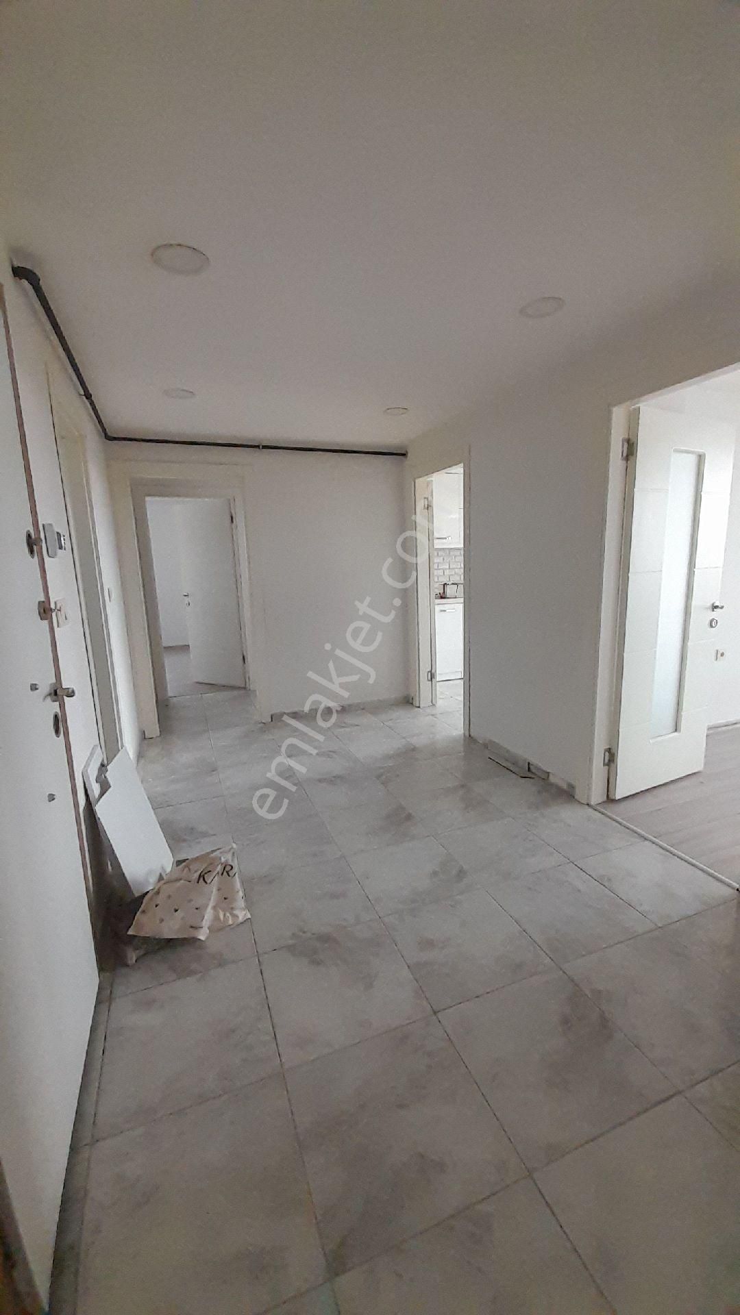 Toki Demokrasi Mah Cadde Üstü Kiralık Yeni Yapsat Daire