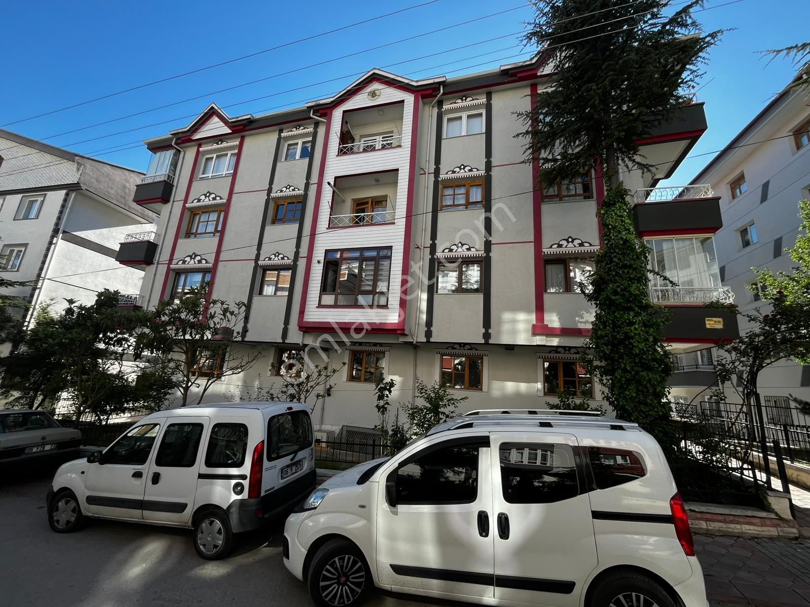 Relaxtan Seval Cd. Yanı Ön Cephe 3+1 Bağımsız Mantolamalı Fırsat
