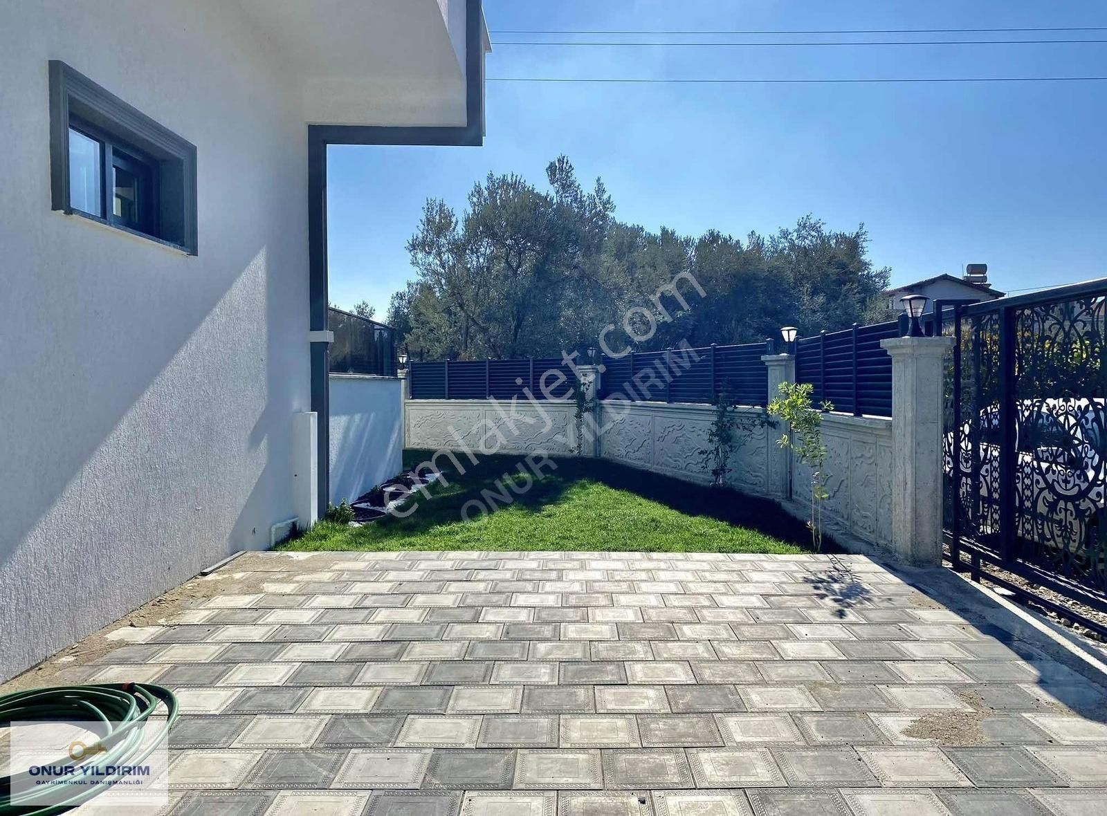 Onur Yıldırımdan Lüx Tasarım Bağımsız 5+1 Villa