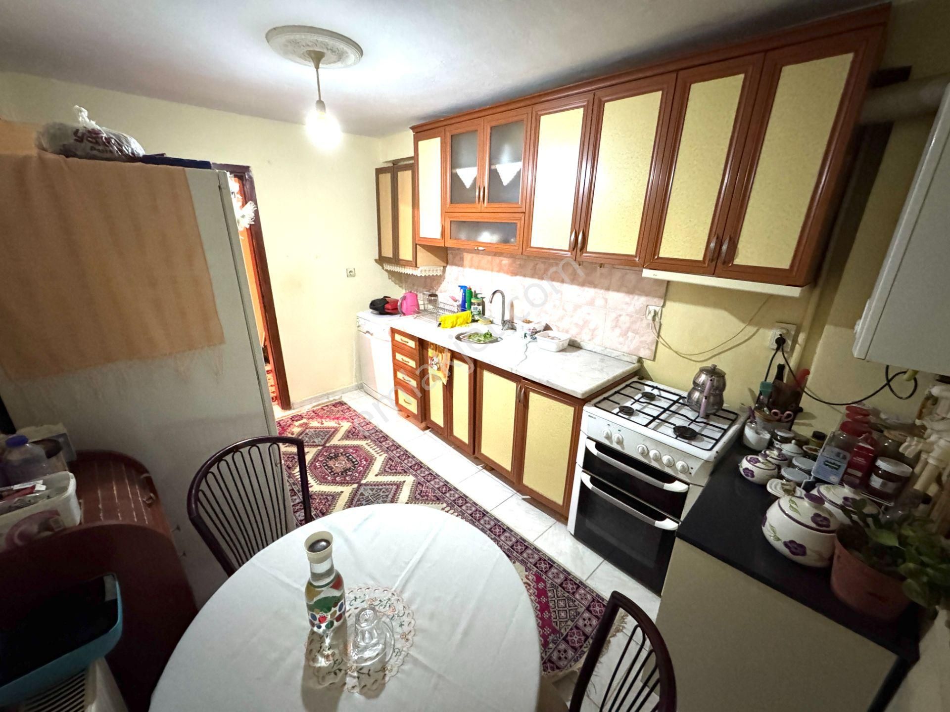 Kalecik Emlak'tan Pursakların Merkezinde 3+1 Satılık Daire