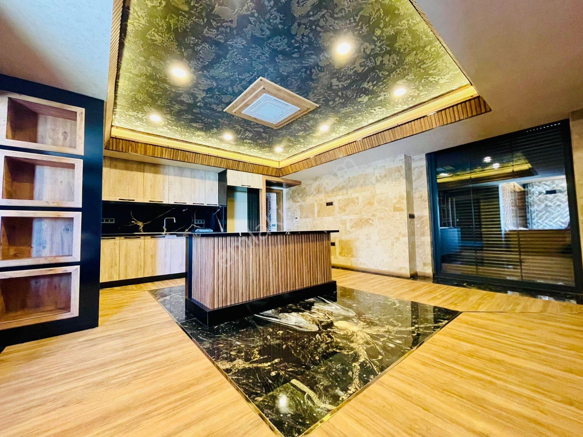 Marinada-sahıle Yakın-full Manzara-özel Havuz/otopark-900 M2 Bahçe-lüx-akıllı Ev-malikane - Görsel 14