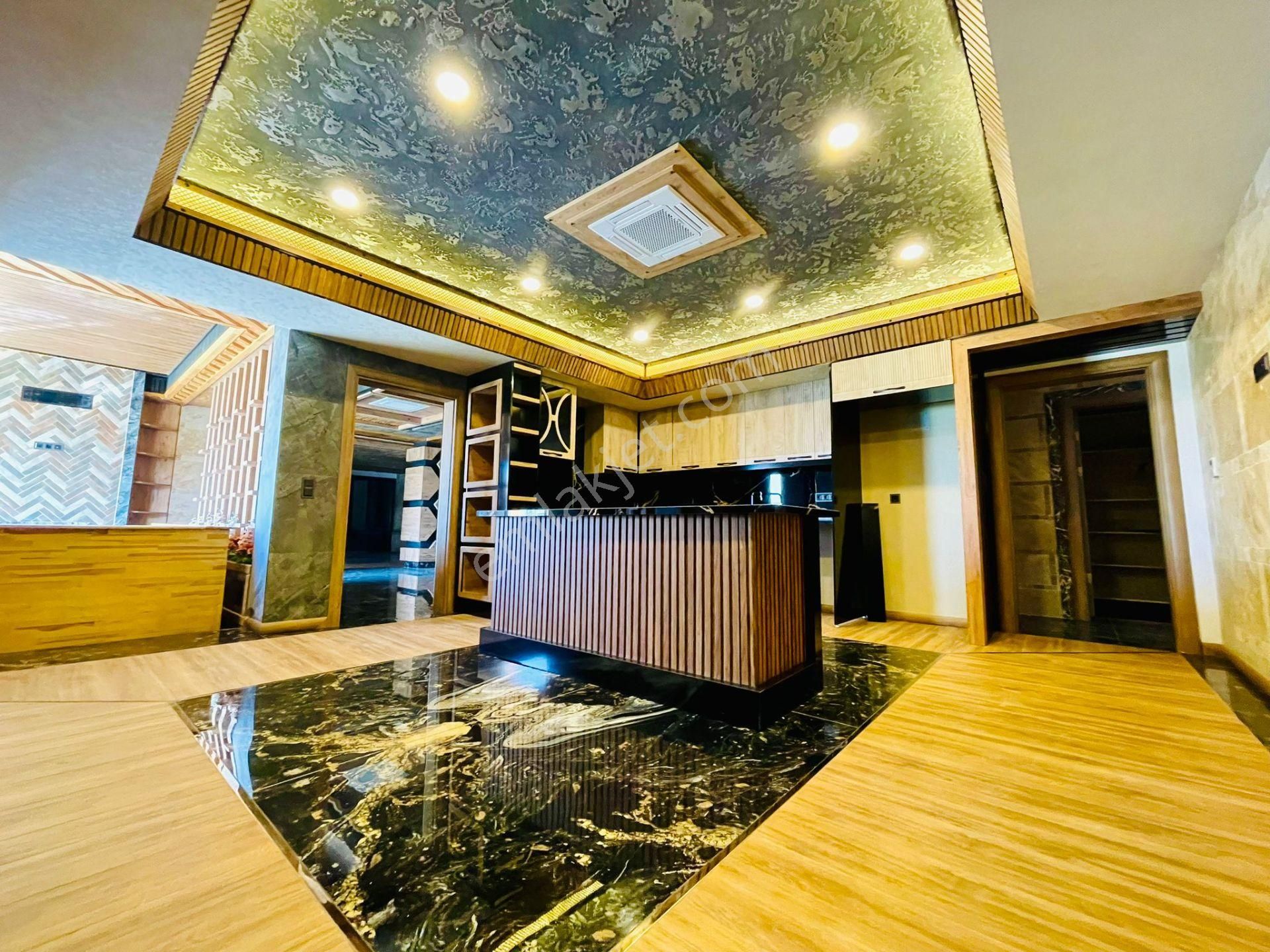 Marinada-sahıle Yakın-full Manzara-özel Havuz/otopark-900 M2 Bahçe-lüx-akıllı Ev-malikane - Görsel 16