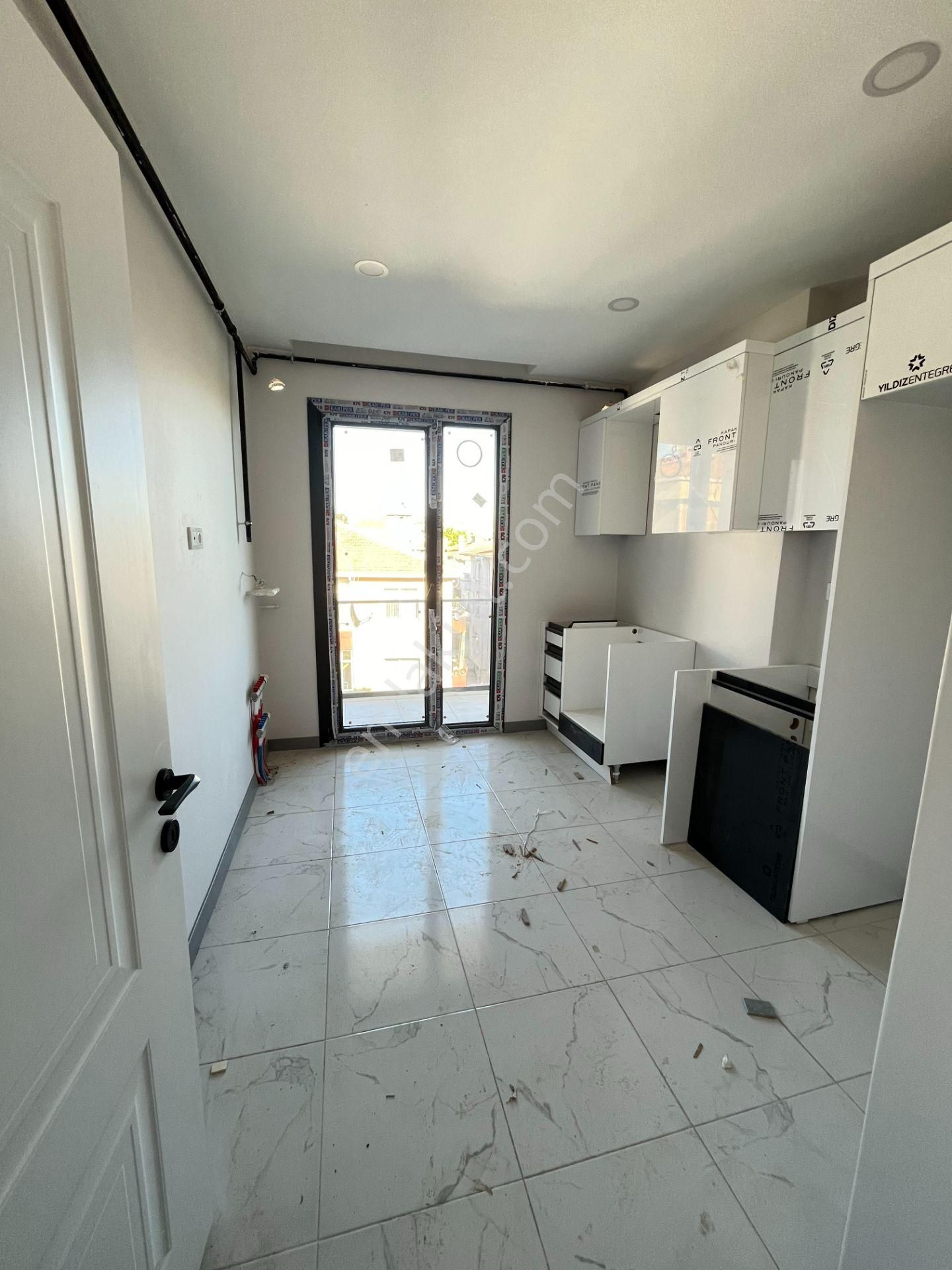 Büyükçekmece 19 Mayıs Mah Sıfır Ultra Lüks Arakat Satılık 2+1 Daire - Görsel 3