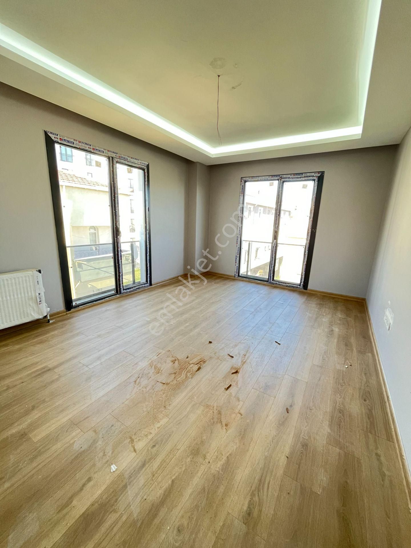 Büyükçekmece 19 Mayıs Mah Sıfır Ultra Lüks Arakat Satılık 2+1 Daire - Görsel 2