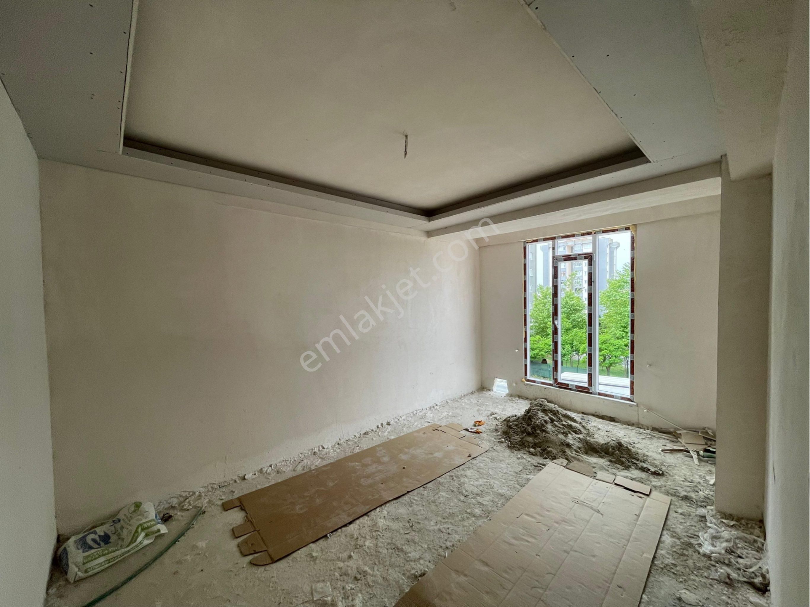Ünver’den Hadımköyün En Güzel Lokasyonunda 2+1 85 M² Arakat