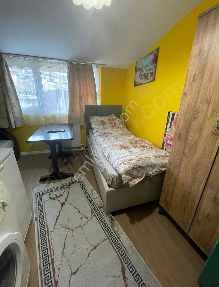 Balat Merkezi Konumda 1+0 Studyo Daire Faturalar Dahil