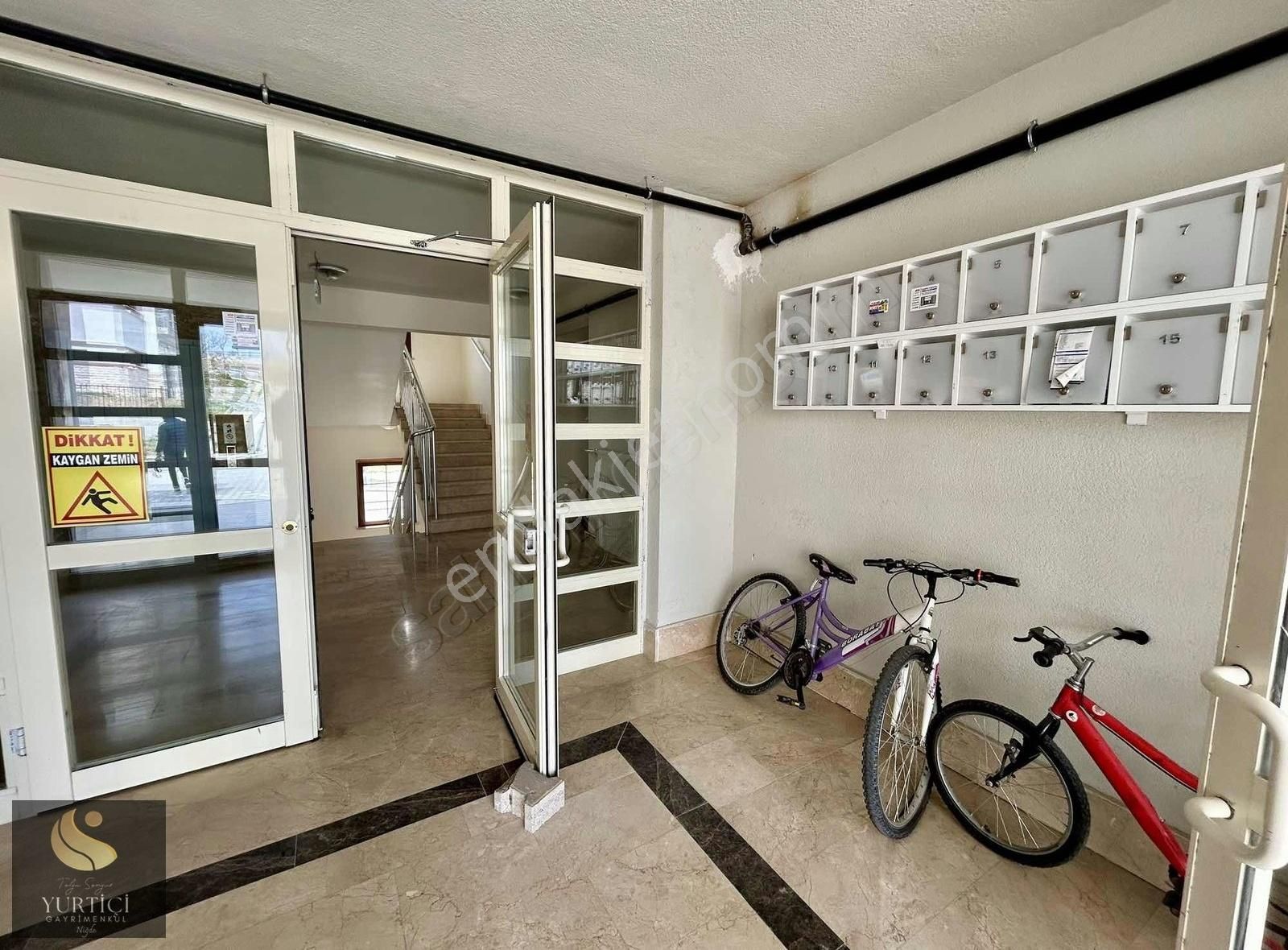 Yurtiçi Gayrimenkul'den Bor Bahçeli'de Full Yapılı Borçsuz Daire