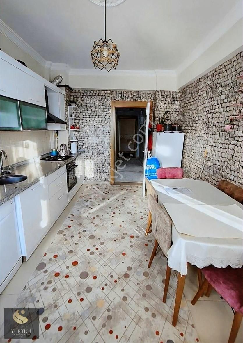 Yurtiçi Gayrimenkul'den Bor İftiyan Mh. 3+1 Ful+lüx Yapılı Daire