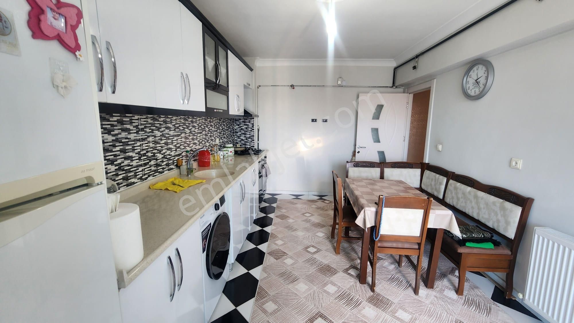 Sincan Plevne Mah. 130m2 3+1 Asansörlü Ara Katta Satılık Daire