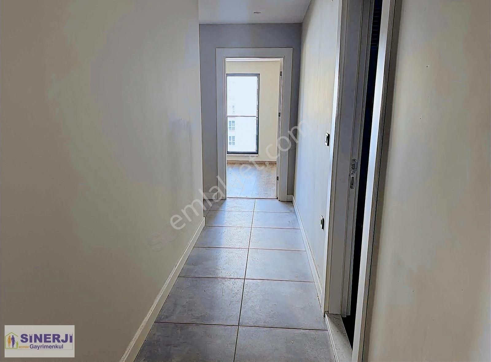 Bursa Nilüfer Atış Yapı Westpoint Te Satılık 2+1 Ara Kat Daire