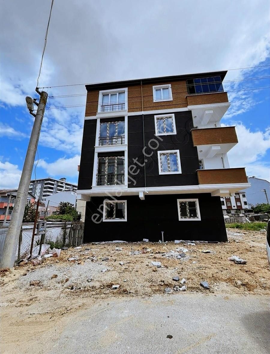 Kapaklı Bahçelievler Mah 2+1 Ara Kat Satılık Daire