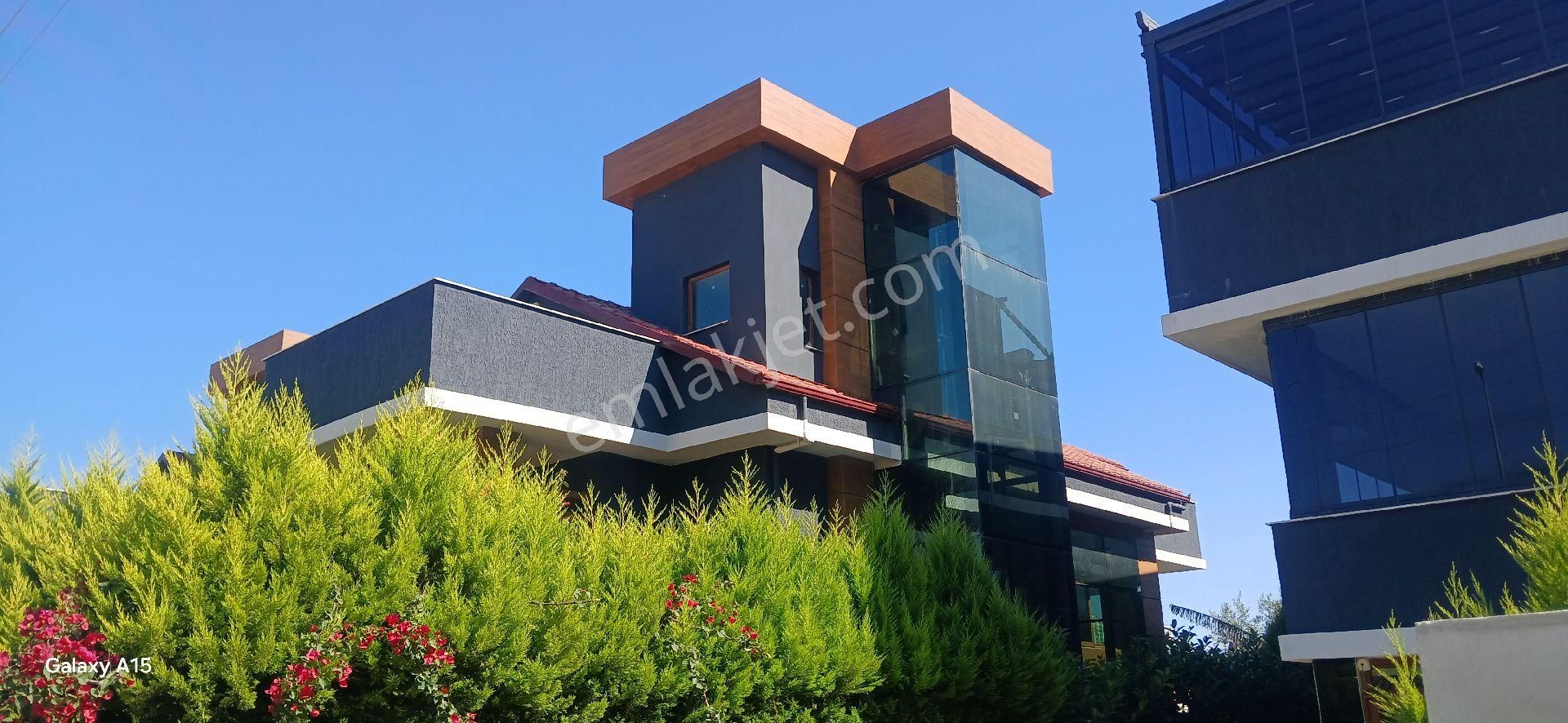 Kuşadası Yavunsu Da Fırsat Villa