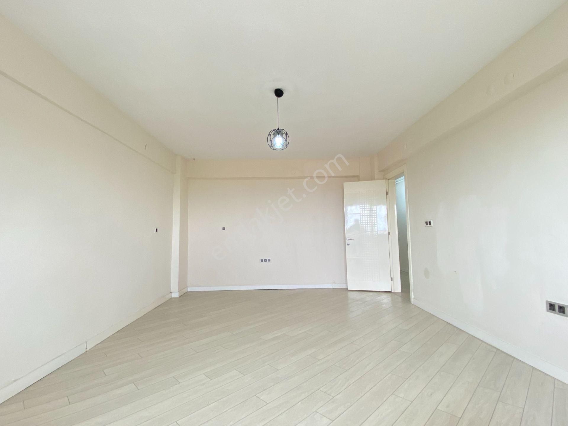 Eskidjiden Özel Sağlık Hast. Yakını Kiralık Daire Fırsatı !