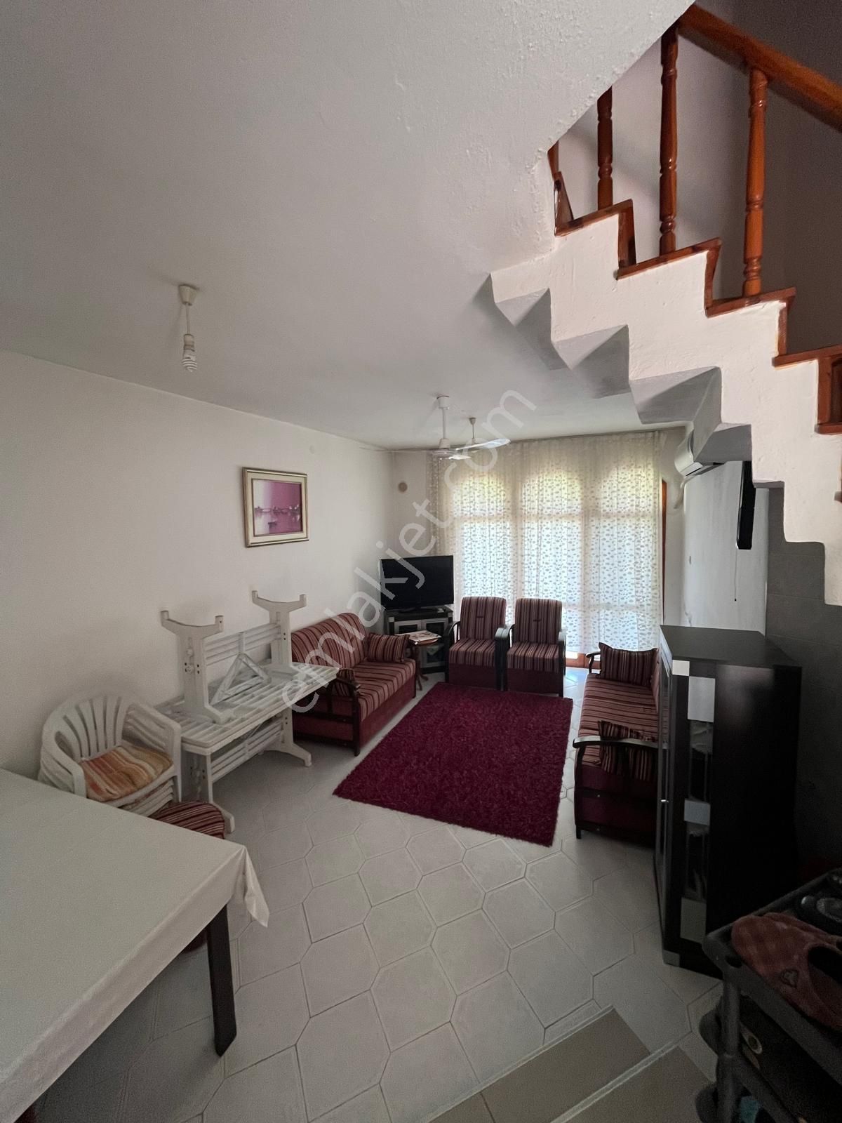 Bozyazı Orkide Sitesinde Muhteşem Konumda Denize Sıfır Triplek Eşyalı Satılık 4+1 Villa - Görsel 17