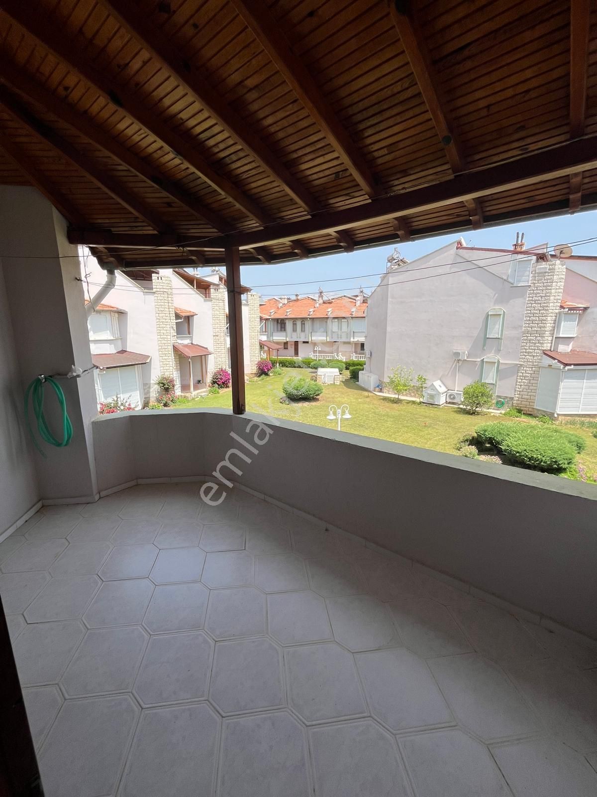 Bozyazı Orkide Sitesinde Muhteşem Konumda Denize Sıfır Triplek Eşyalı Satılık 4+1 Villa - Görsel 10