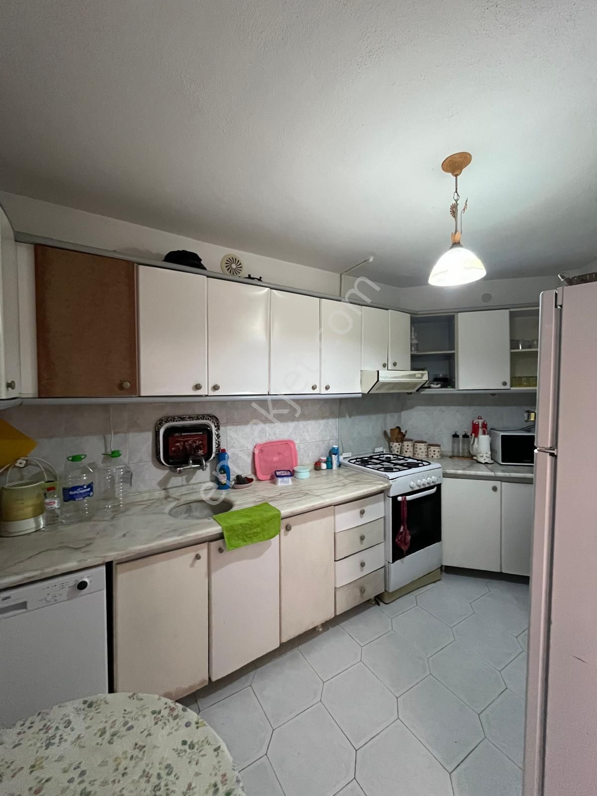Bozyazı Orkide Sitesinde Muhteşem Konumda Denize Sıfır Triplek Eşyalı Satılık 4+1 Villa - Görsel 23