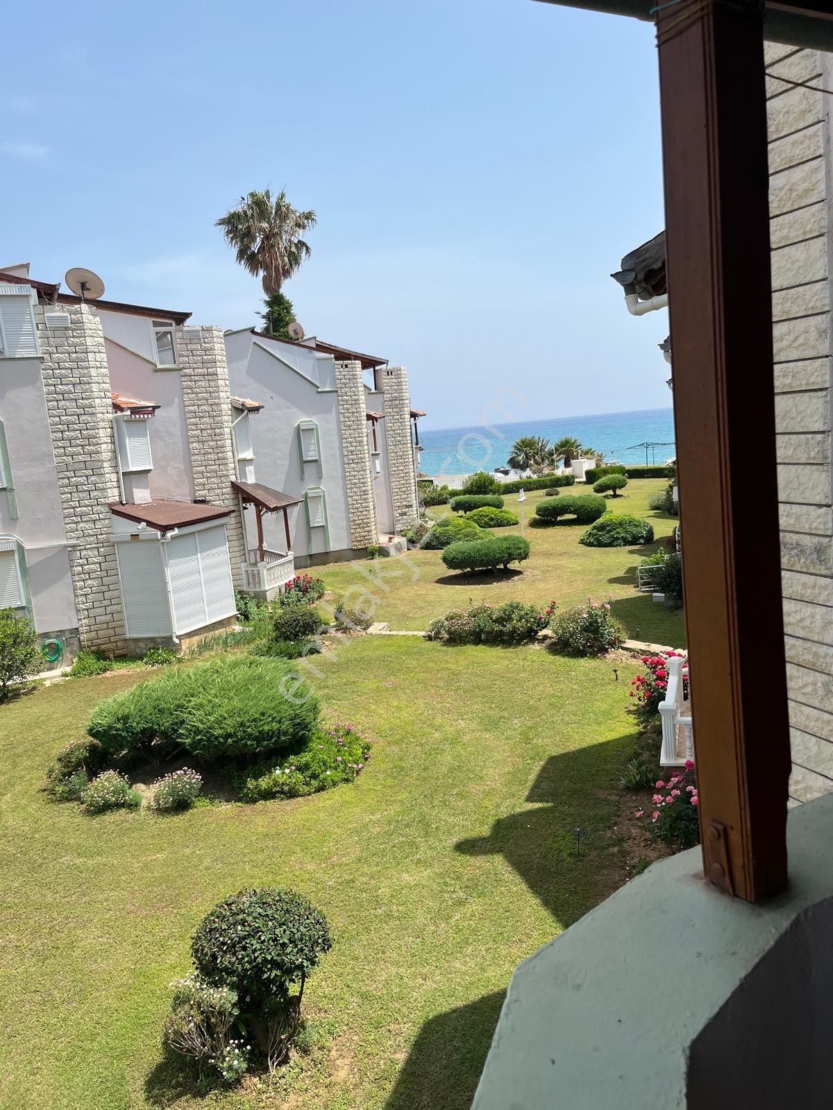 Bozyazı Orkide Sitesinde Muhteşem Konumda Denize Sıfır Triplek Eşyalı Satılık 4+1 Villa - Görsel 18