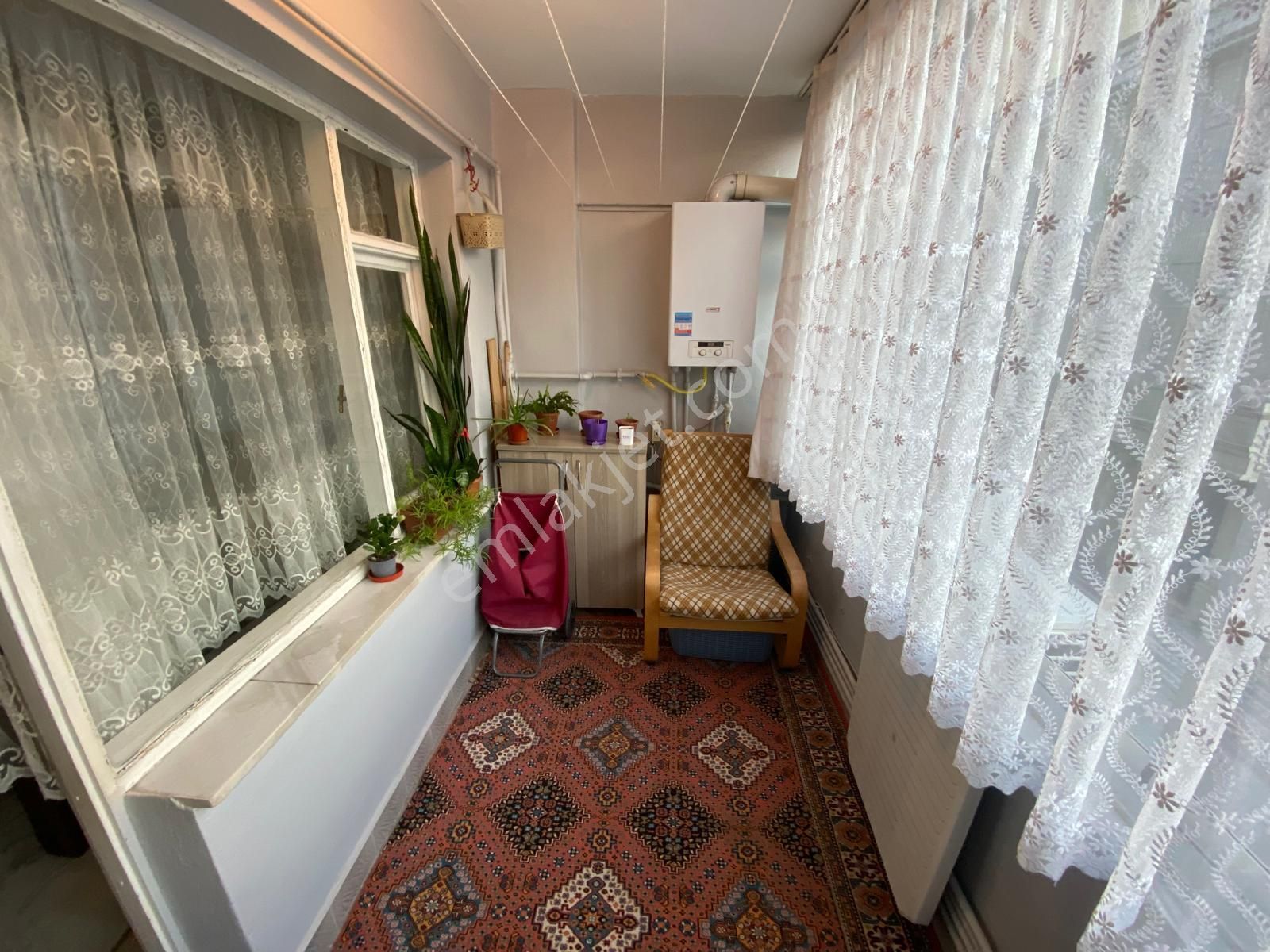 Pusula İnş.tan Cebeci Mahallesinde Satılık 3+1 140m 2kat Daire