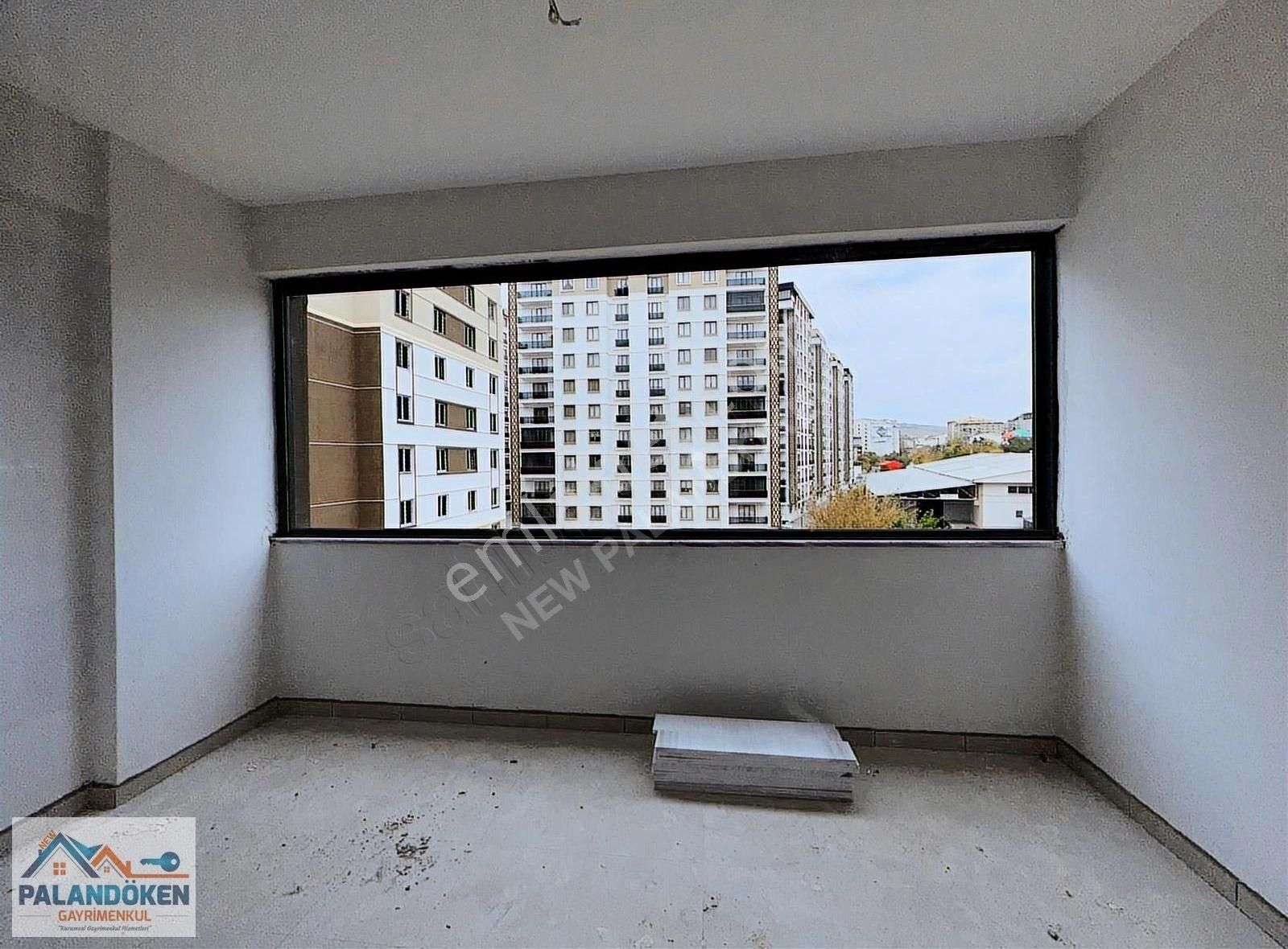 New Palandöken'den Mng Avm Yakını 4+1 Lüks Daire