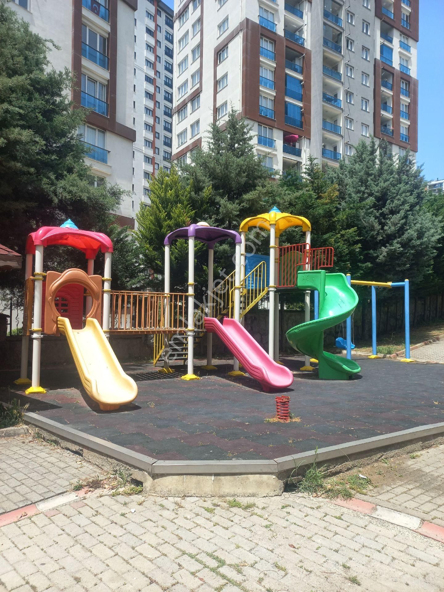 Yakacık Ayazma Koru Evleri
