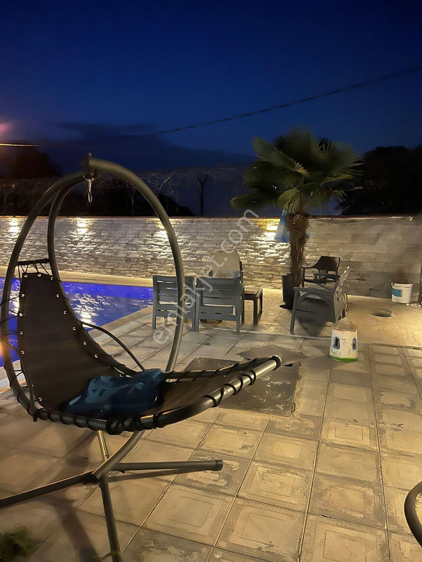 Arnavutköy Hacımaşlıda 5+2 Havuzlu Lüks Villa - Görsel 5