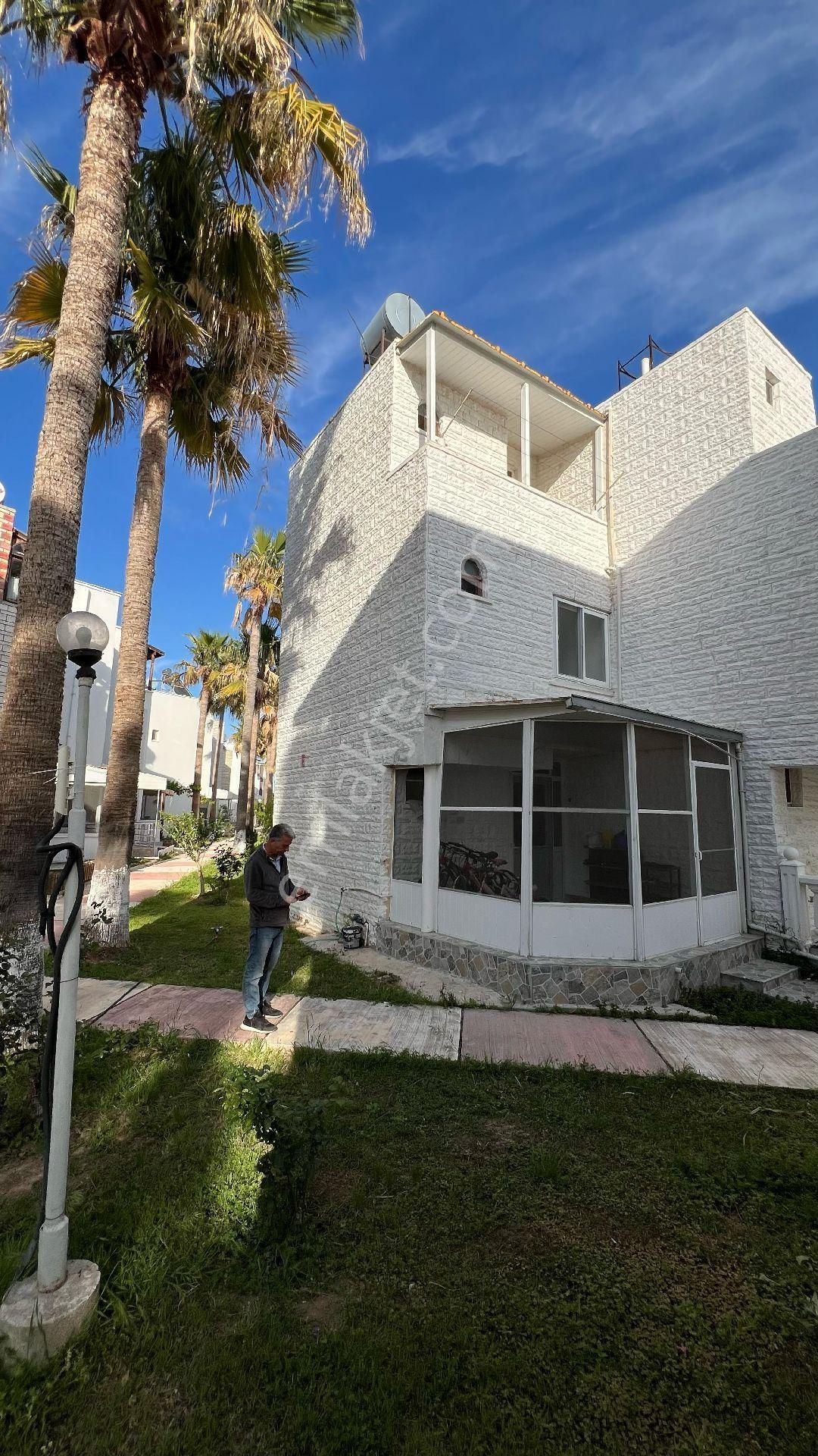Müstakil Triplex Villa Site İçerisinde Denize Yakın Silifke Atayurtta Ki Yerimiz Satılıktır - Görsel 6