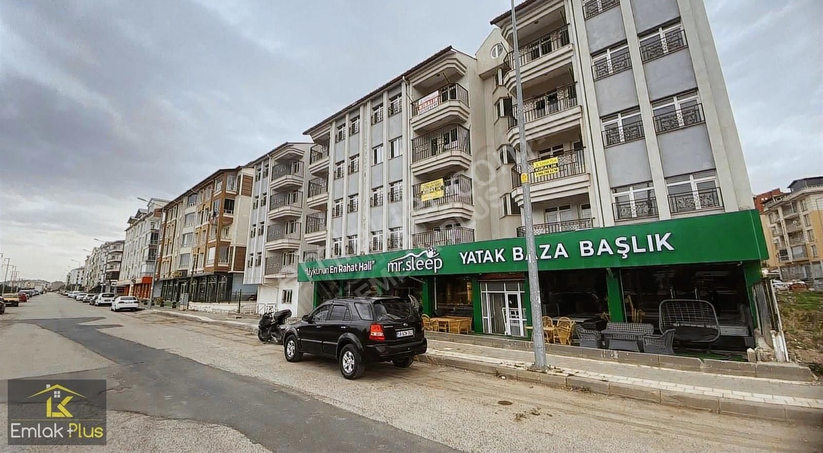 Emlakplus'dan Şeyhşamil 3+1 150m2 Full Yapılı Kiralık Daire