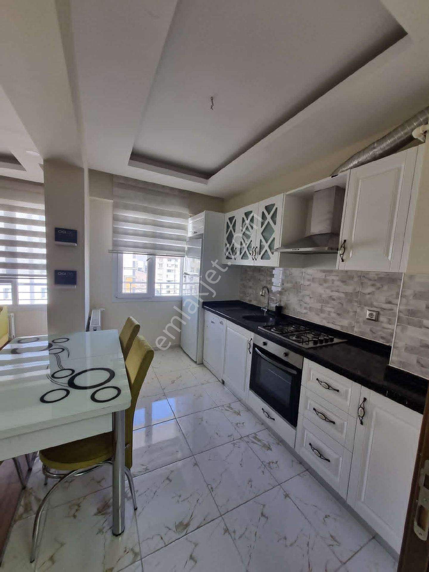 Mobilyalı Eşyalı Yüksek Kira Getirili Lux Daire - Görsel 4