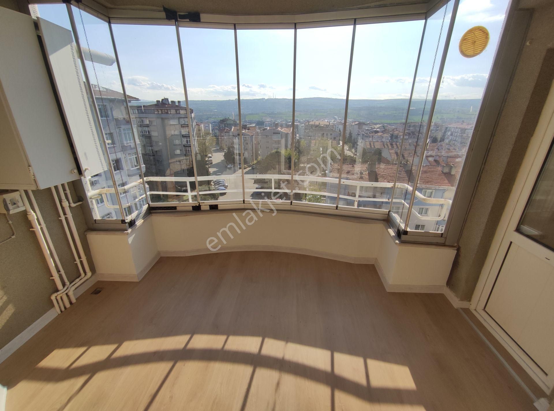 Ayça Emlaktan – Önü Açık, Ferah 160 M² 3+1 Ara Kat! Büyük Aileler İçin Kaçırılmaz Kiralık Daire