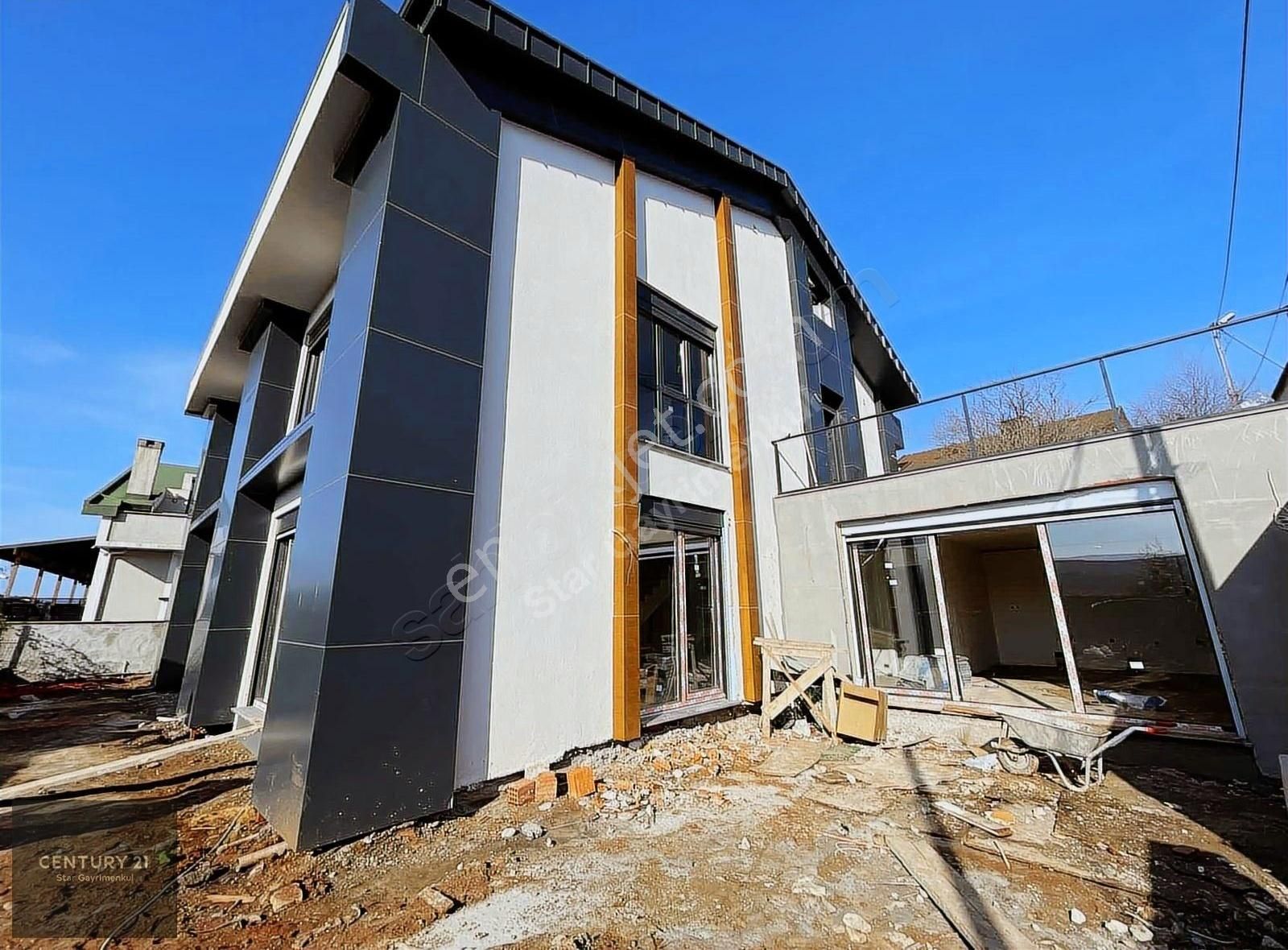 Zekariyaköy'de Satılık Sıfır Tipleks Villa - Görsel 2