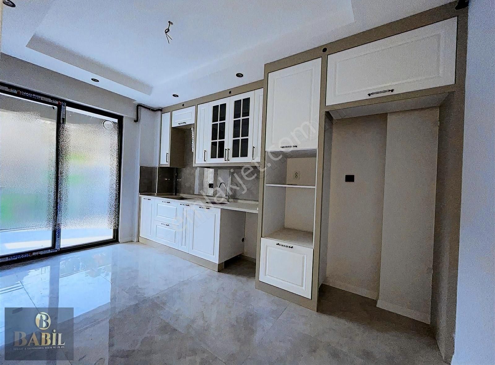 Nufüs Müdürlüğü Üstü 2+1 Asansörlü Kullanışlı Sıfır Daire