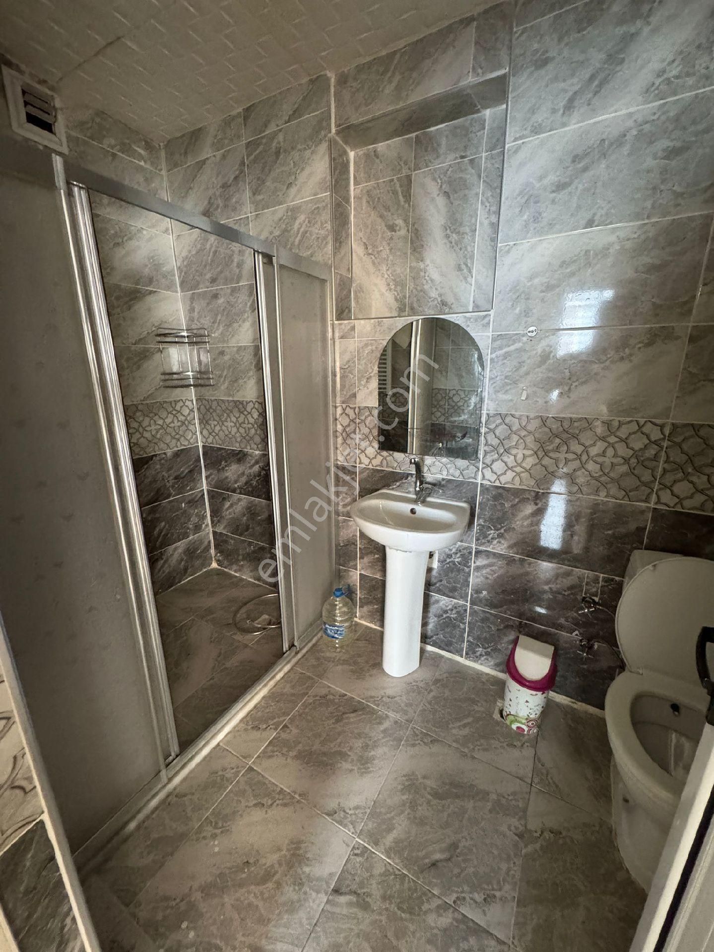 Samsun İlkadım Hürriyet Mahallesi'nde Şehir Merkezinde 3+1 Kiralık Daire