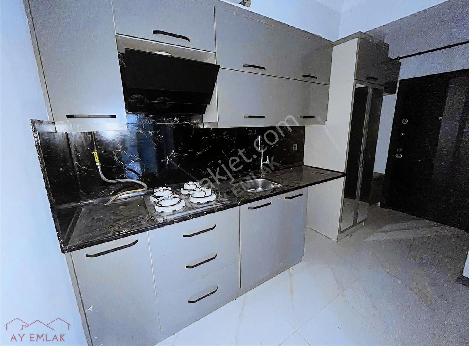 Karasu'da Nehire Ve Denize Komşu Manzaralı Lüks 2+1 Daireler.!!! - Görsel 12