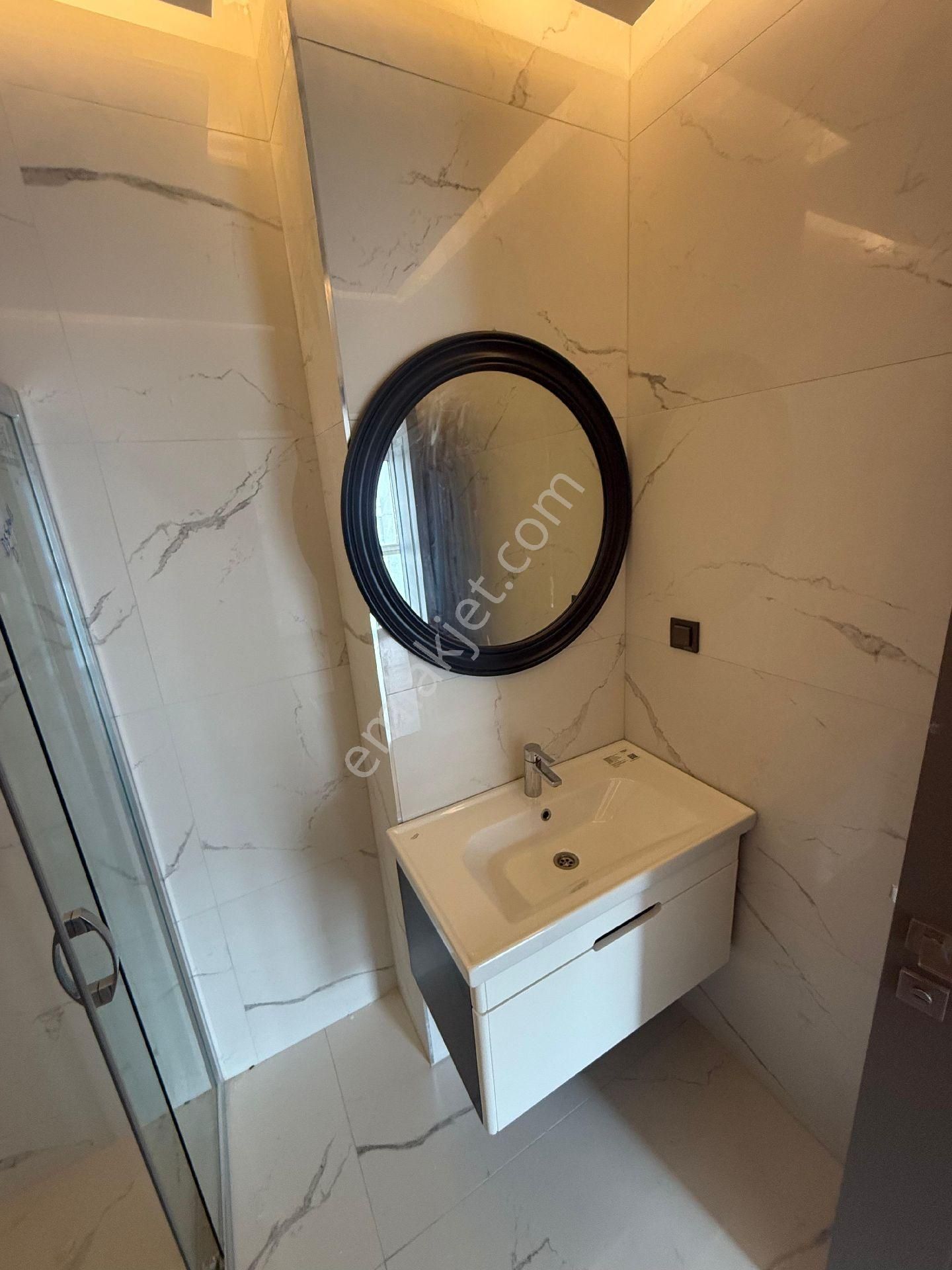 Kuşadası Ege Mahallesinde Açık Kapalı Havuzlu Sosyal Donatılı Sitede Satılık Sıfır 2+1 Daire - Görsel 22