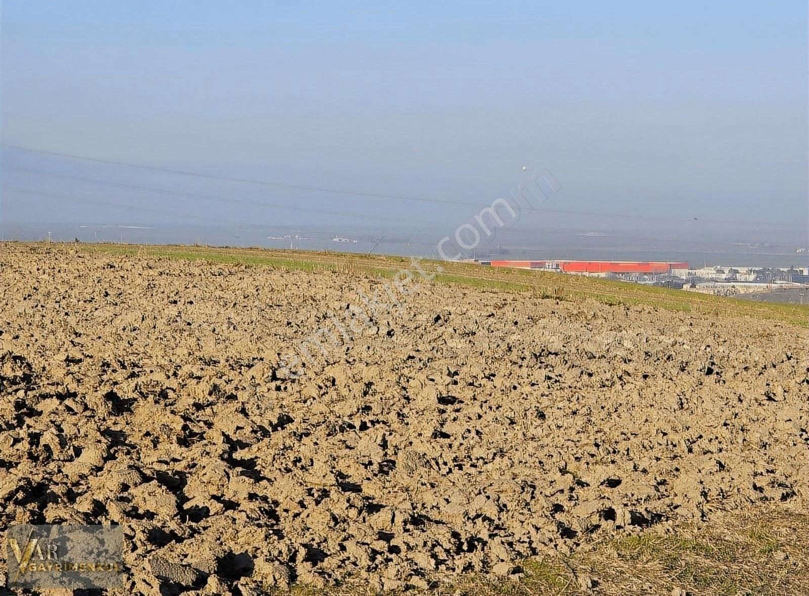 Ergene Kirkgozde 550 M2 Koye Cok Yakın Konumda Parseller