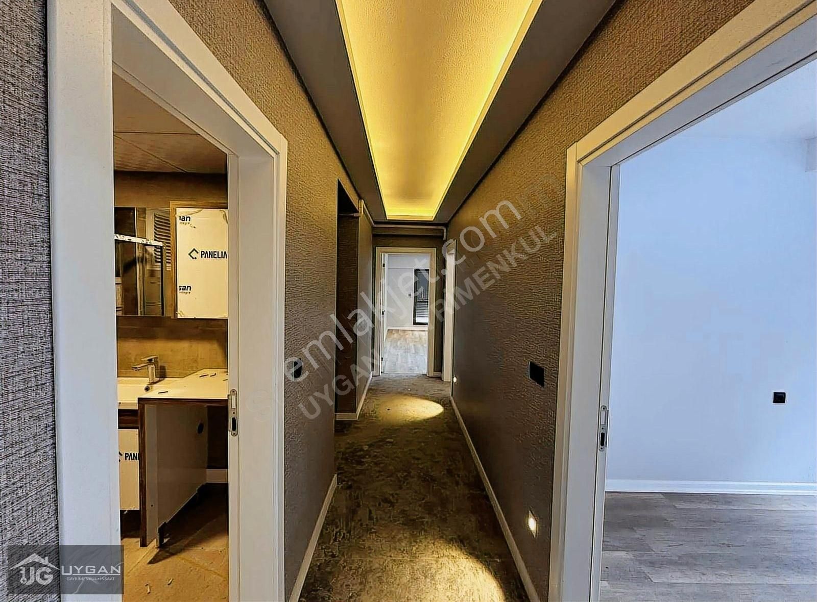 Uygan'dan Tepeköy Mah. 2+1 105m² Lüx Sıfır Arakat İzban Dibii - Görsel 14